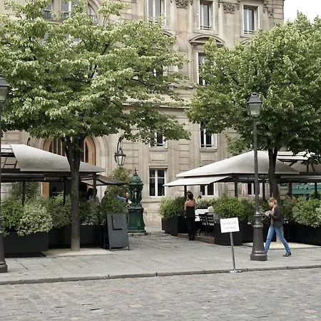 Saint Germain Apartment *