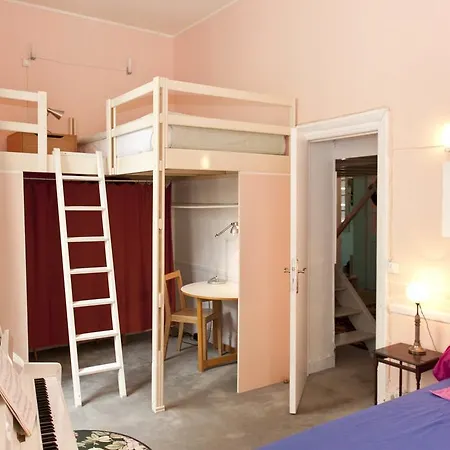 Saint Germain Apartment * פריז