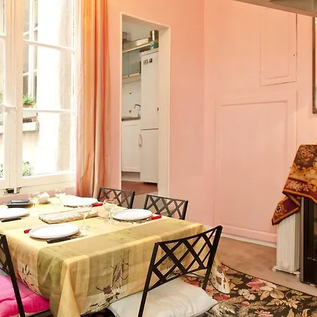 Saint Germain Apartment * Париж