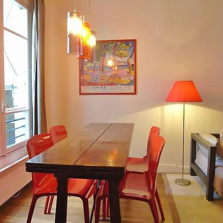 Saint Germain Apartment דירה *